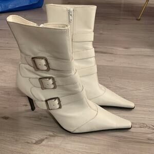 Y2K Bakers Helena White Heel Boots Sz 7